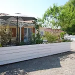 Lana Cottage 3 Etoiles * Montjean (Charente)
